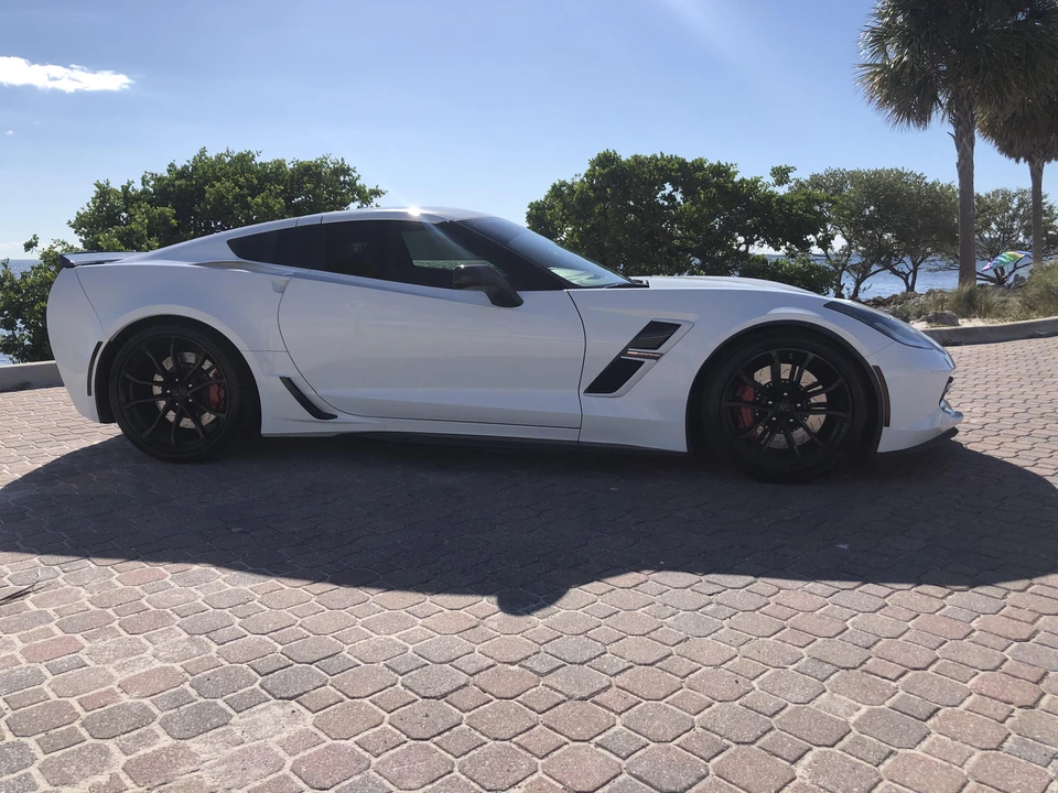 2017 Chevrolet Corvette C7 - Image 17 of 31