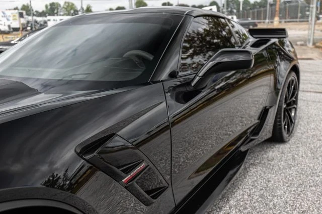 2017 Chevrolet Corvette C7 - Image 3 of 21