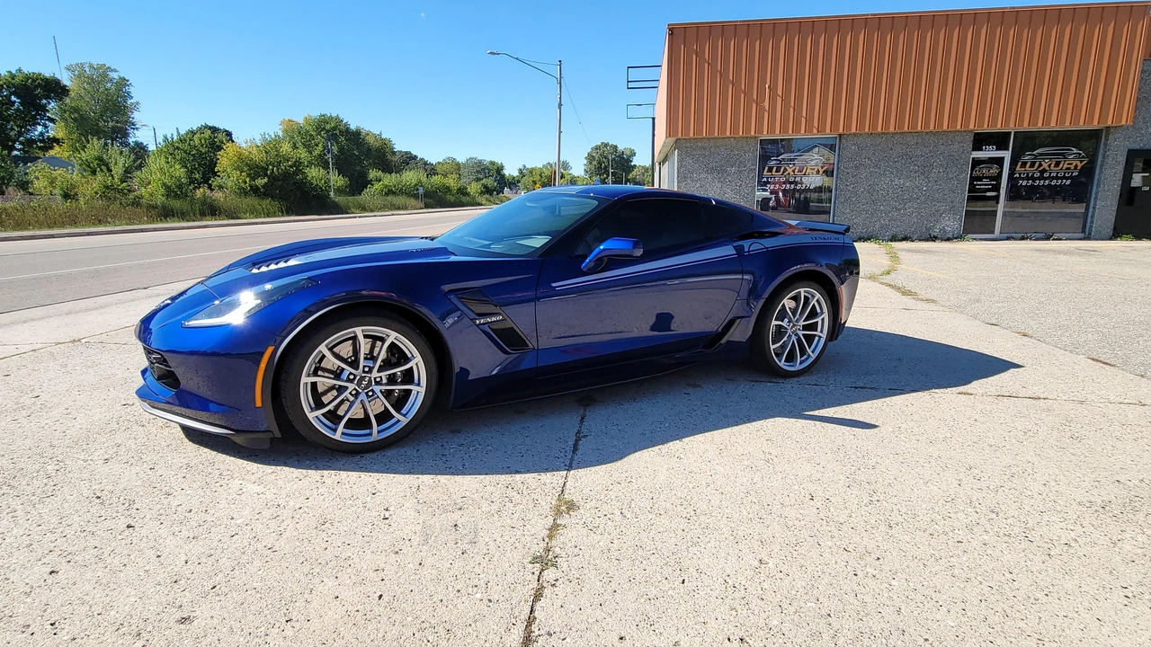 2017 Chevrolet Corvette C7 - Image 8 of 31