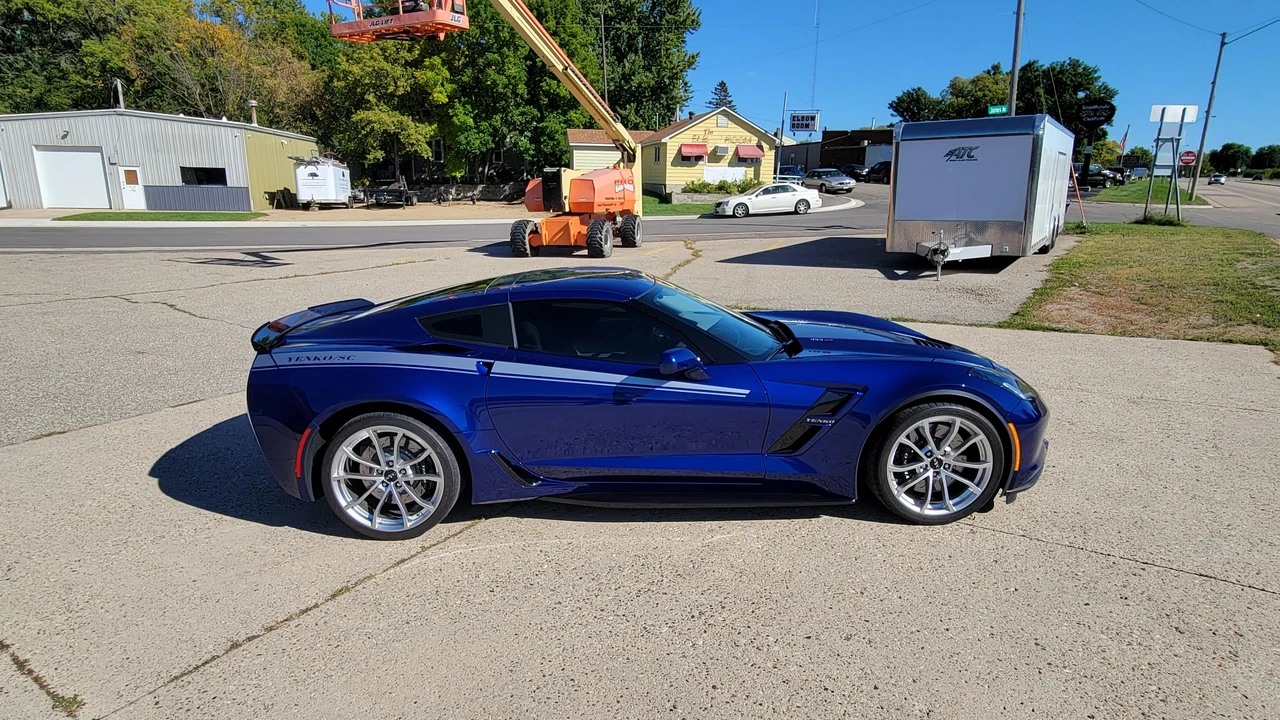2017 Chevrolet Corvette C7 - Image 17 of 31