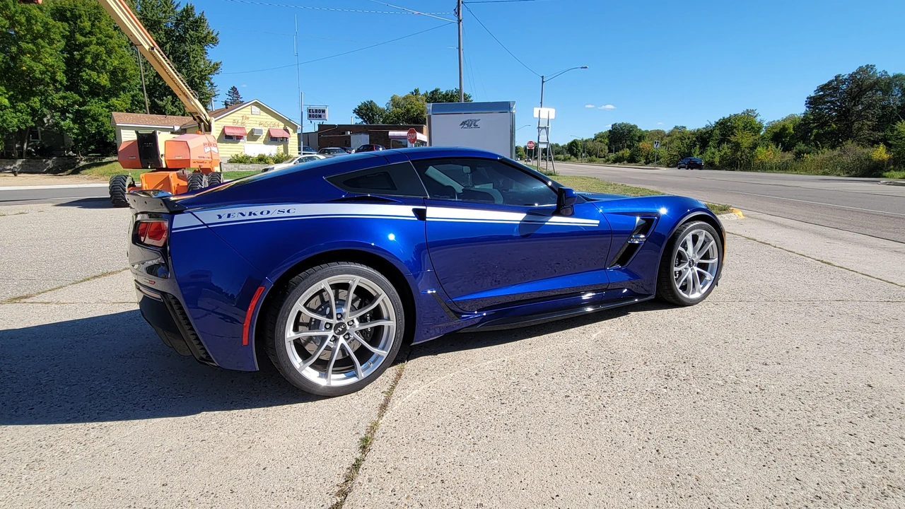 2017 Chevrolet Corvette C7 - Image 15 of 31