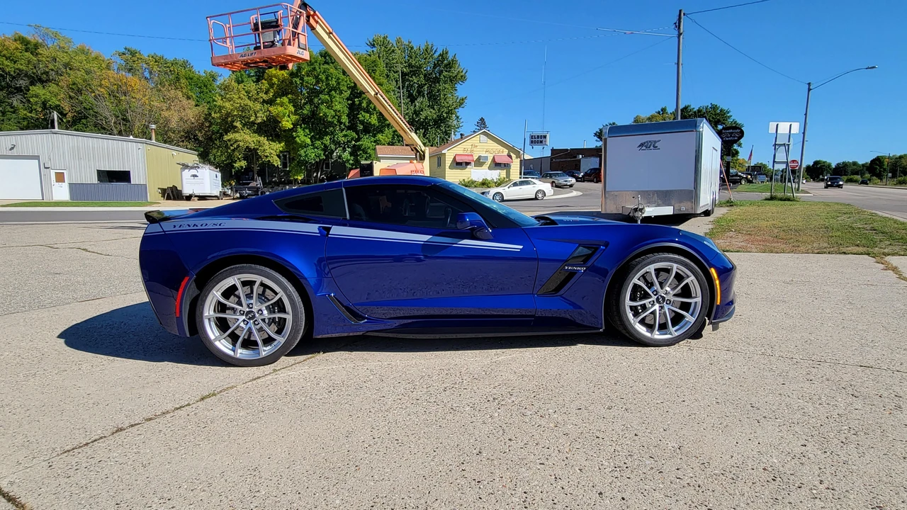 2017 Chevrolet Corvette C7 - Image 16 of 31