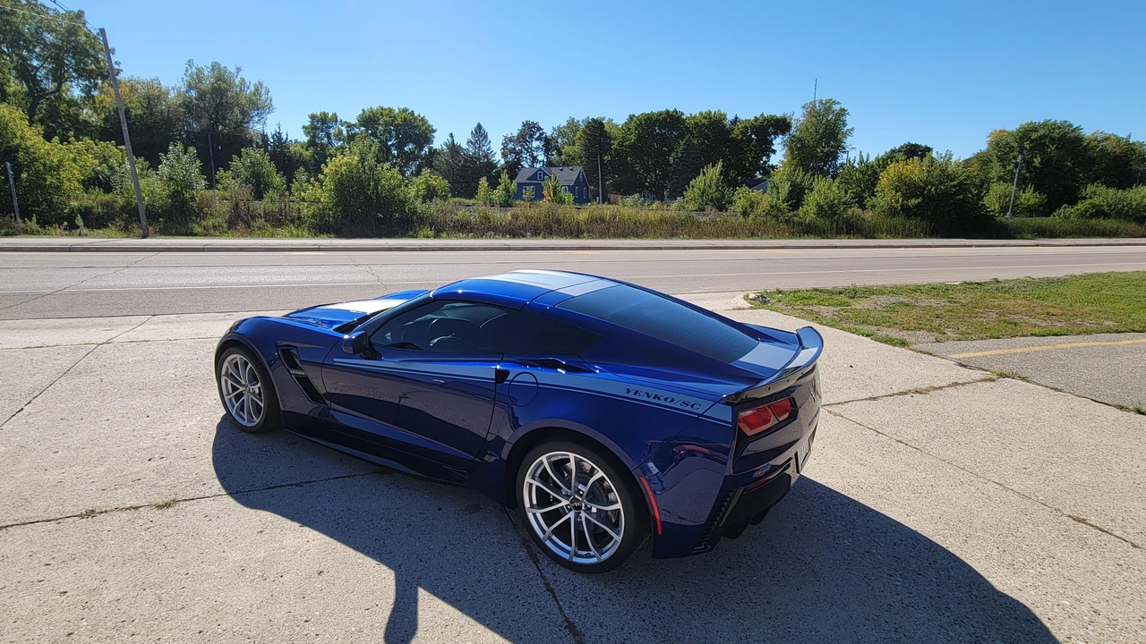 2017 Chevrolet Corvette C7 - Image 10 of 31