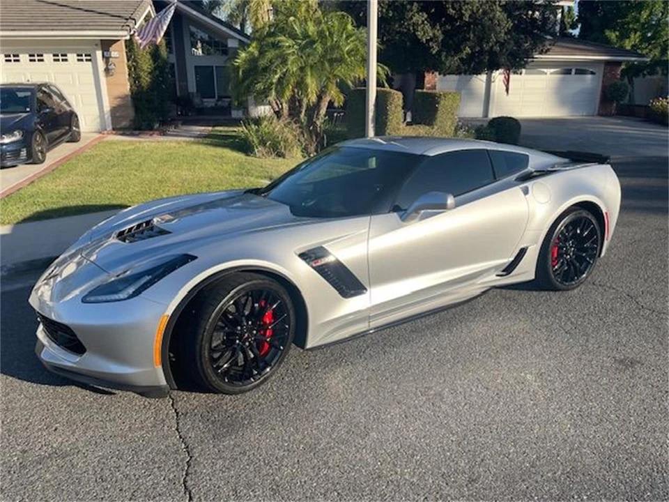 2017 Chevrolet Corvette C7 - Image 2 of 21