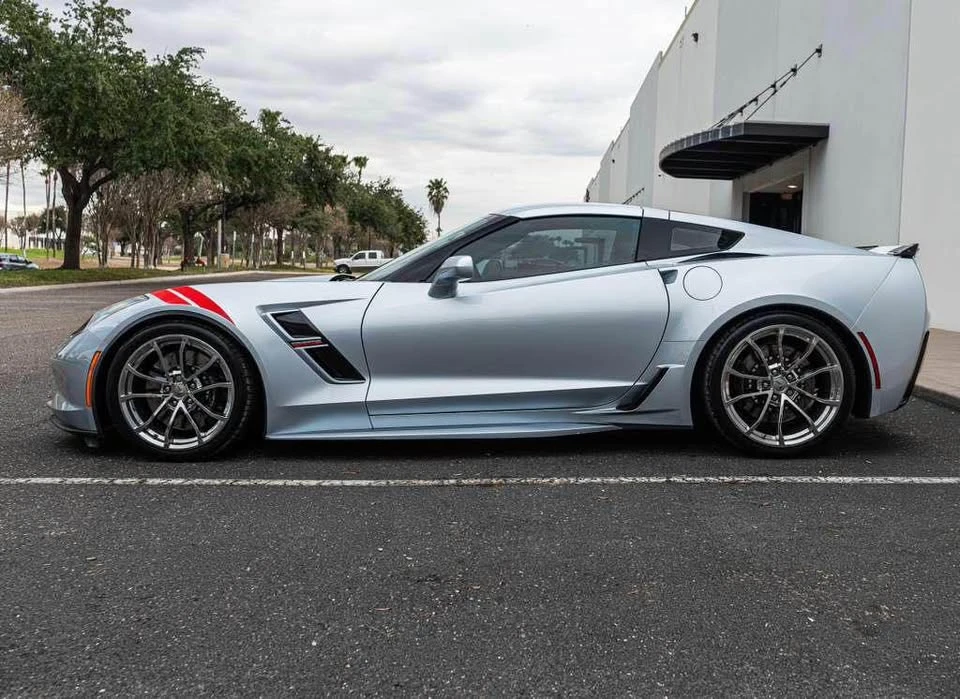 2017 Chevrolet Corvette C7 - Image 5 of 17