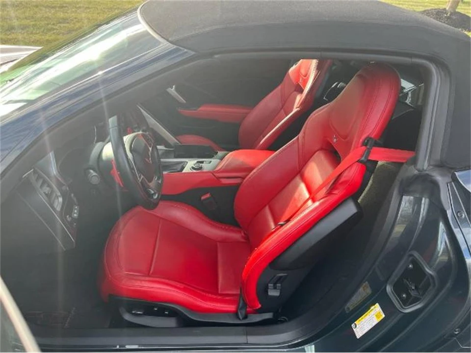 2017 Chevrolet Corvette C7 - Image 16 of 18