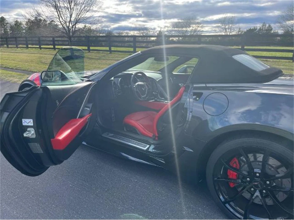 2017 Chevrolet Corvette C7 - Image 15 of 18