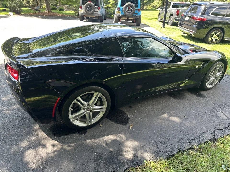 2017 Chevrolet Corvette C7 - Image 10 of 11
