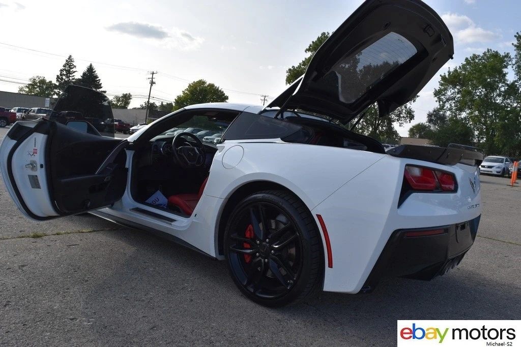 2017 Chevrolet Corvette C7 - Image 18 of 21
