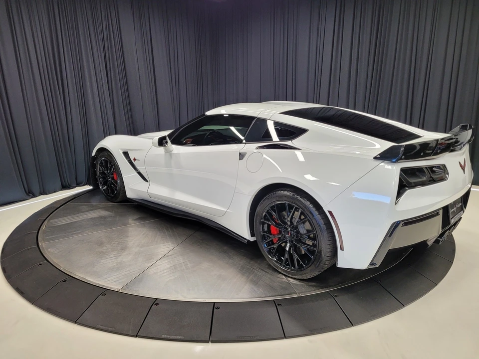 2017 Chevrolet Corvette C7 - Image 11 of 12