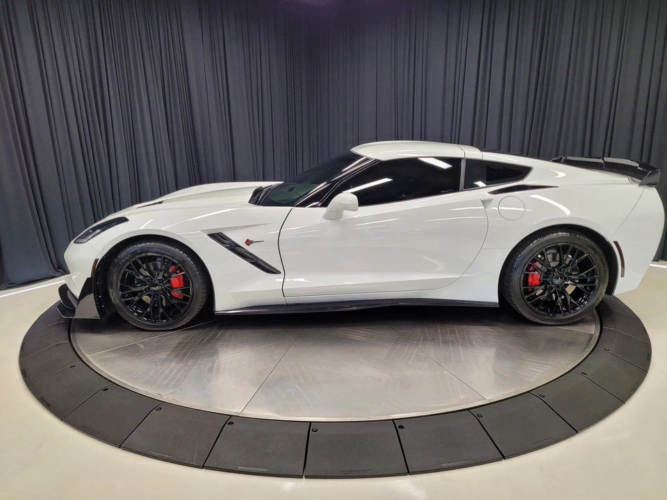 2017 Chevrolet Corvette C7 - Image 10 of 12