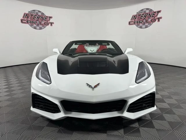 2017 Chevrolet Corvette C7 - Image 2 of 12