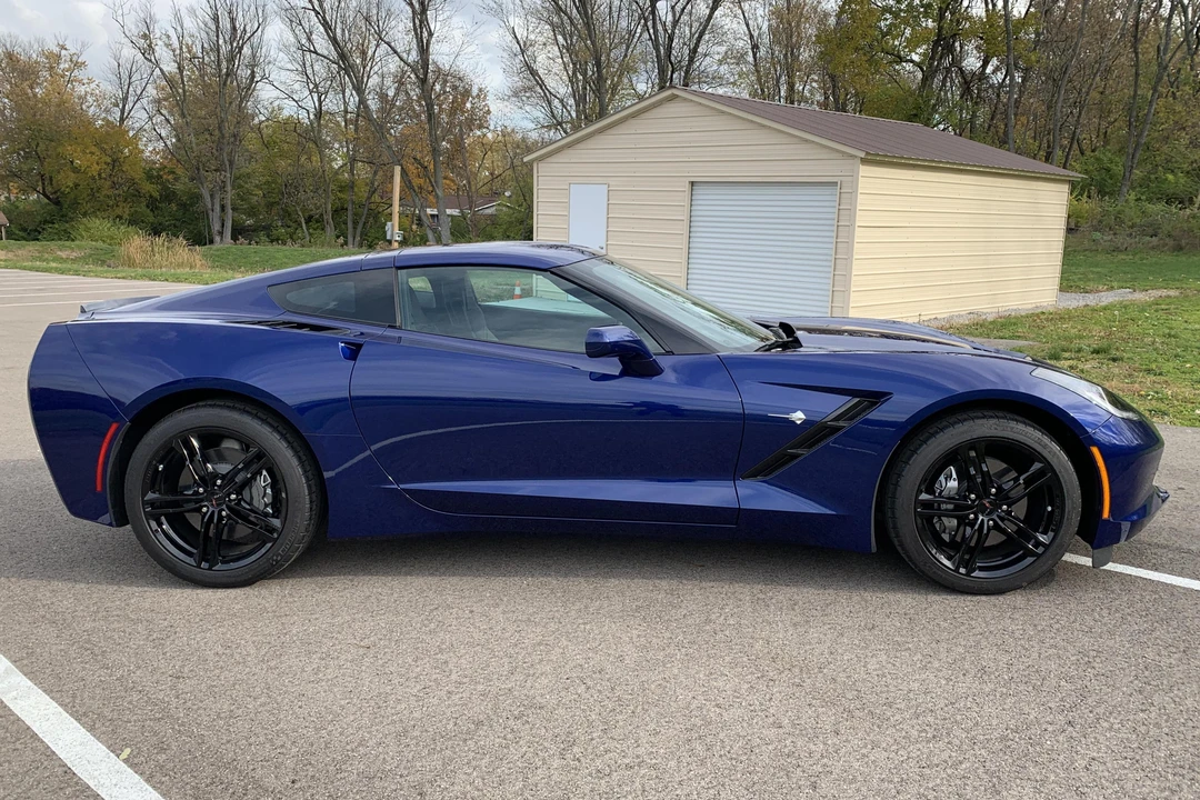 2017 Chevrolet Corvette C7 - Image 3 of 31