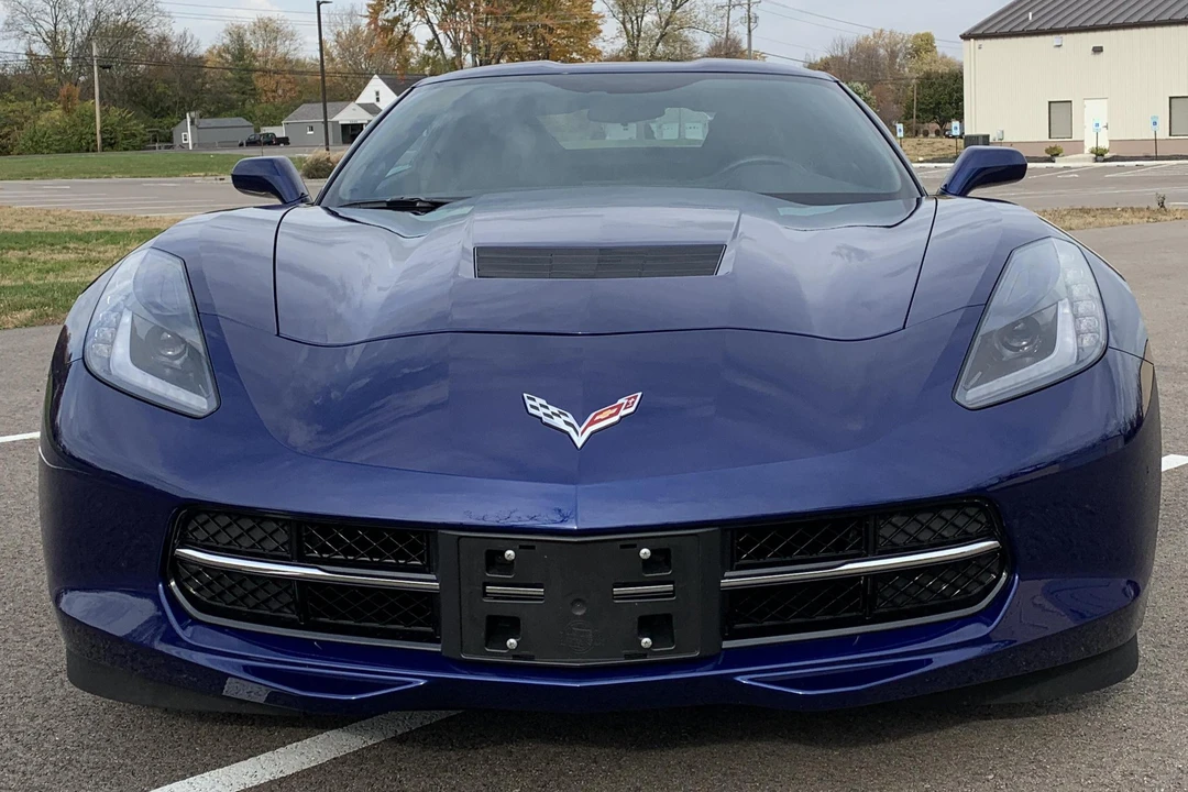 2017 Chevrolet Corvette C7 - Image 2 of 31