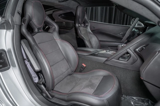 2017 Chevrolet Corvette C7 - Image 11 of 15