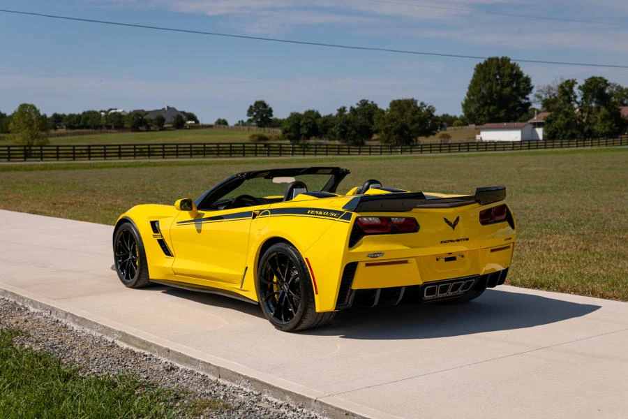 2017 Chevrolet Corvette C7 - Image 3 of 31