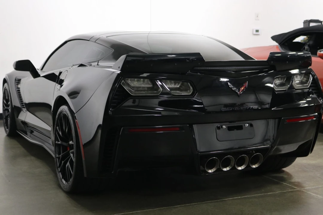 2017 Chevrolet Corvette C7 Z06 - Image 10 of 12