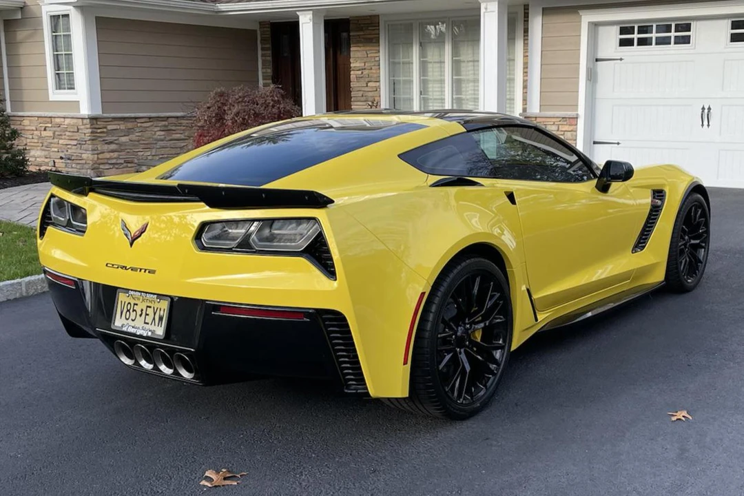 2017 Chevrolet Corvette C7 Z06 - Image 4 of 5
