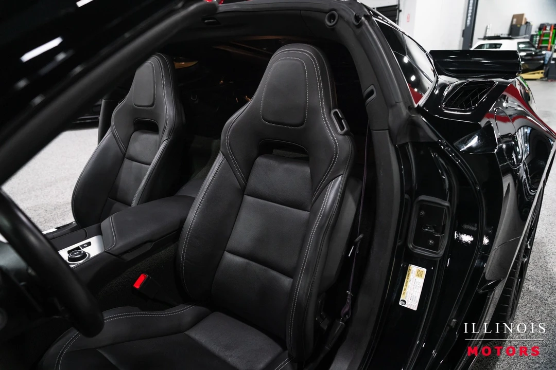 2017 Chevrolet Corvette C7 Z06 - Image 18 of 31