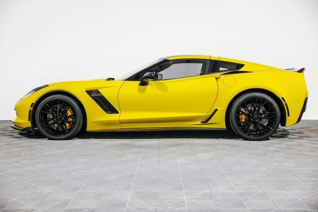 2017 Chevrolet Corvette C7 Z06 - Image 12 of 31