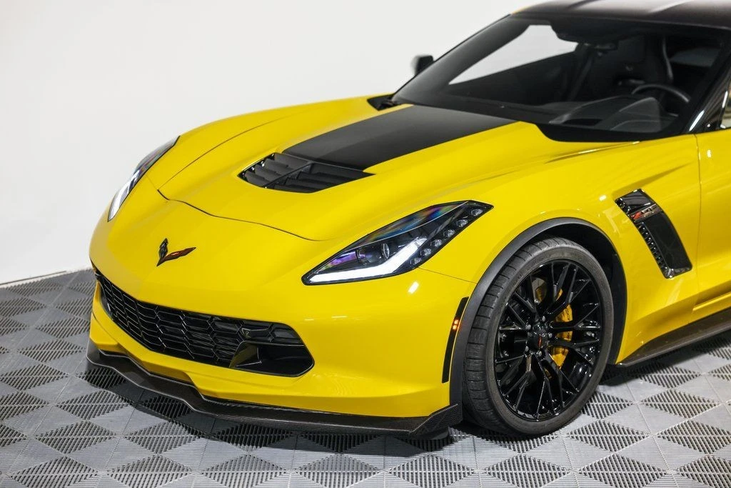 2017 Chevrolet Corvette C7 Z06 - Image 19 of 21