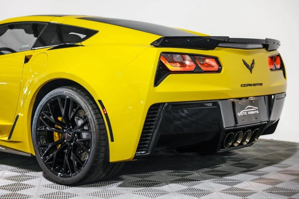 2017 Chevrolet Corvette C7 Z06 - Image 17 of 31