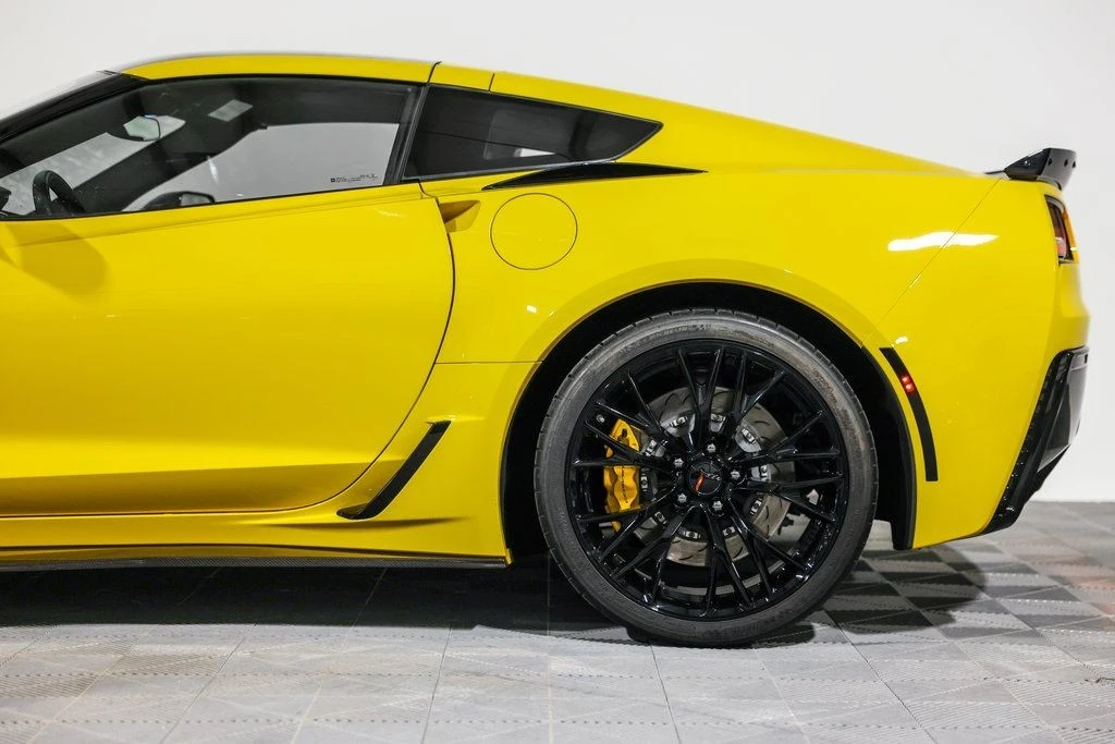 2017 Chevrolet Corvette C7 Z06 - Image 15 of 31