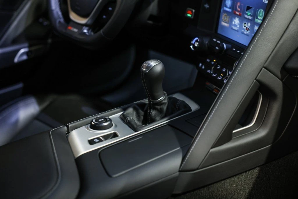 2017 Chevrolet Corvette C7 Z06 - Image 25 of 31