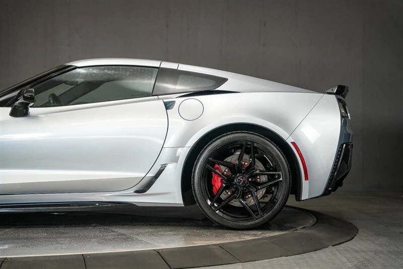 2017 Chevrolet Corvette C7 Z06 - Image 3 of 21