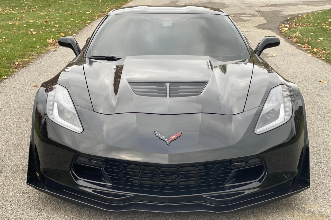 2017 Chevrolet Corvette C7 Z06 - Image 2 of 31