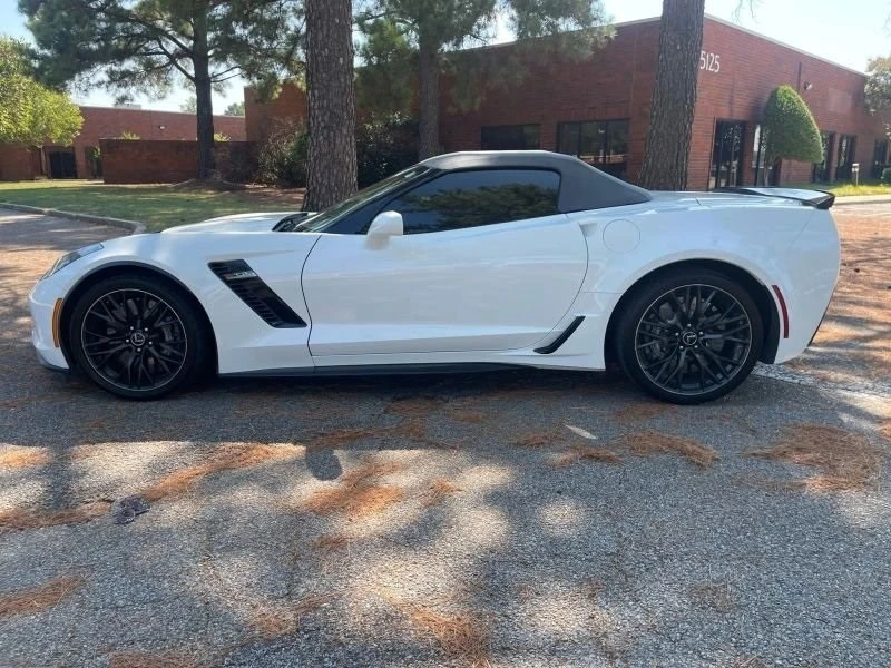 2017 Chevrolet Corvette C7 Z06 - Image 3 of 12