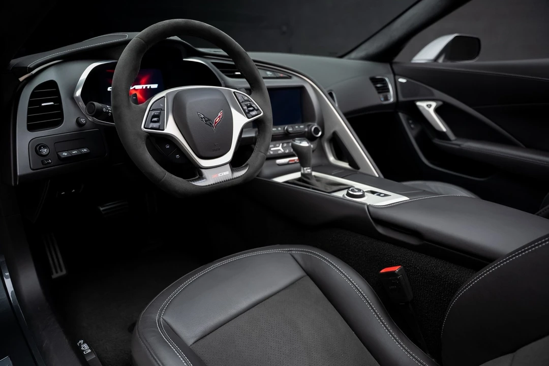 2017 Chevrolet Corvette C7 Z06 - Image 2 of 12