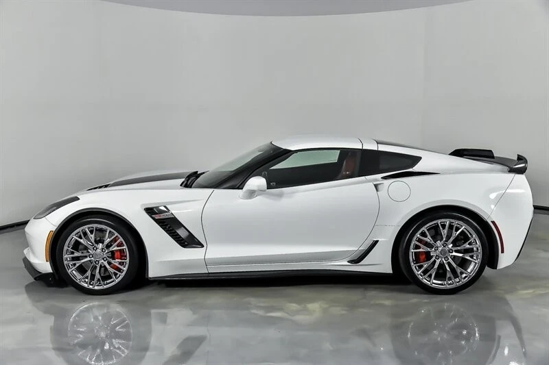 2017 Chevrolet Corvette C7 Z06 - Image 8 of 12
