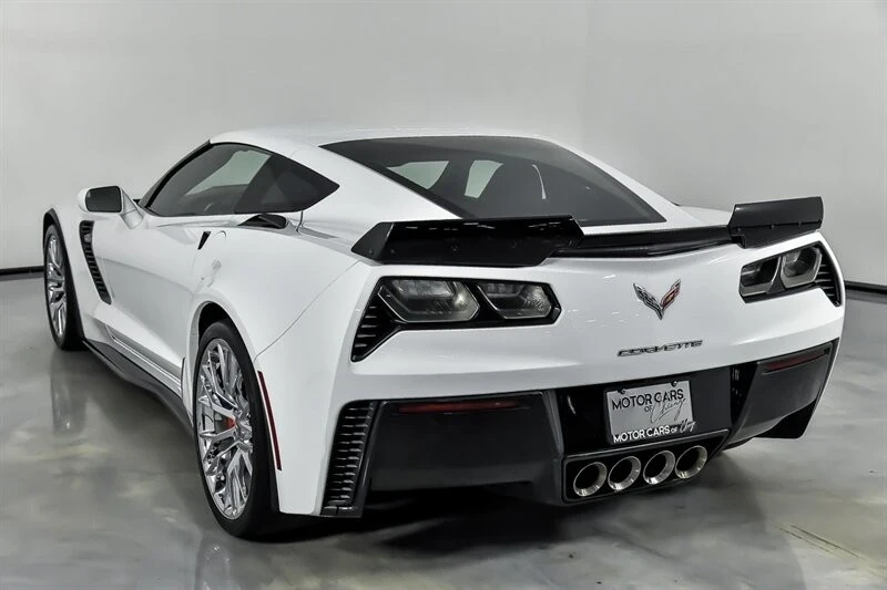 2017 Chevrolet Corvette C7 Z06 - Image 10 of 12