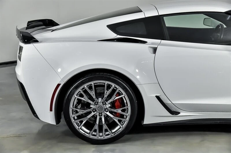 2017 Chevrolet Corvette C7 Z06 - Image 13 of 21