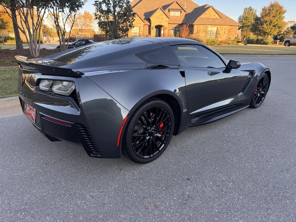 2017 Chevrolet Corvette C7 Z06 - Image 6 of 13
