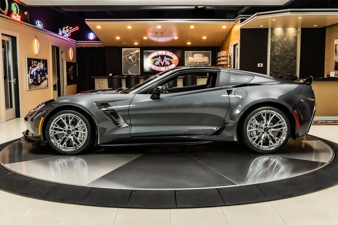 2017 Chevrolet Corvette C7 Z06 - Image 18 of 21