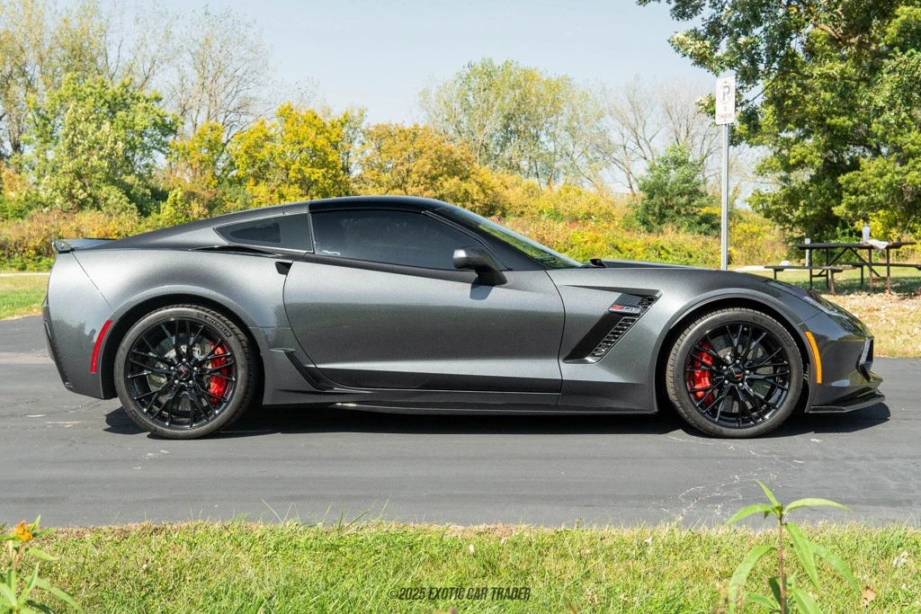 2017 Chevrolet Corvette C7 Z06 - Image 9 of 12
