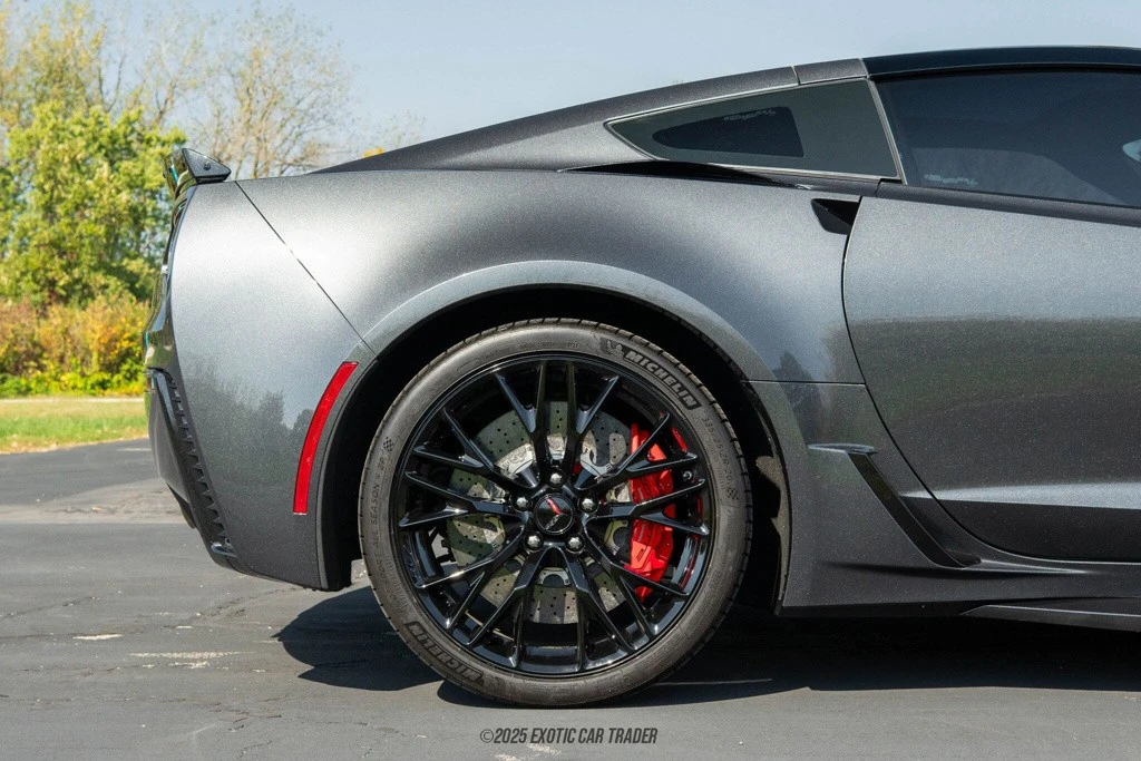2017 Chevrolet Corvette C7 Z06 - Image 10 of 12