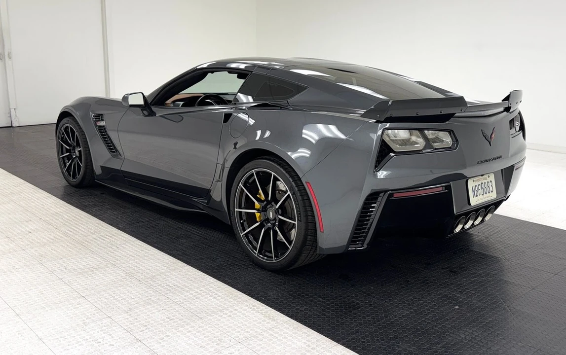 2017 Chevrolet Corvette C7 Z06 - Image 3 of 12