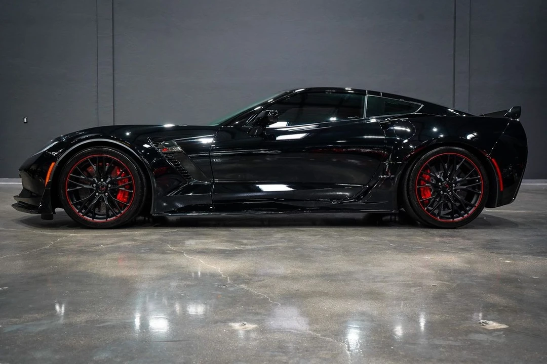 2017 Chevrolet Corvette C7 Z06 - Image 20 of 21