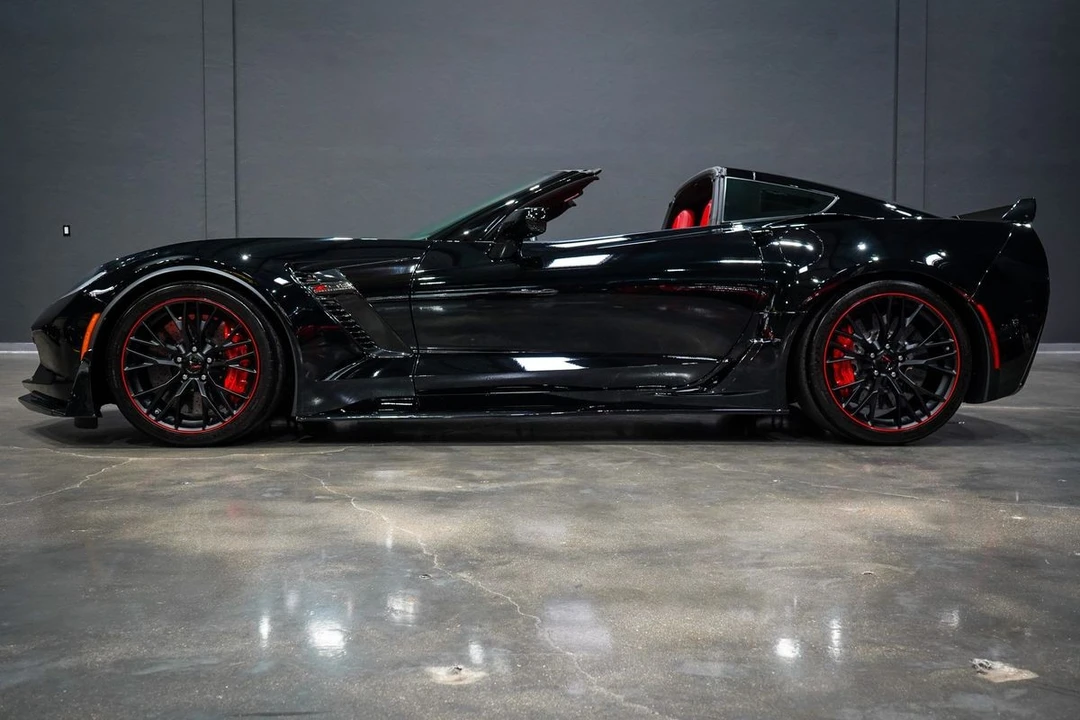 2017 Chevrolet Corvette C7 Z06 - Image 2 of 21