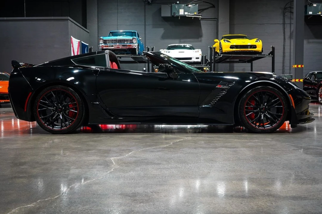 2017 Chevrolet Corvette C7 Z06 - Image 6 of 21