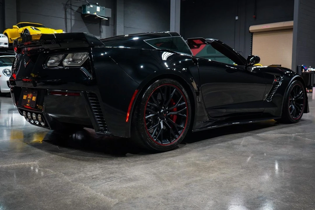 2017 Chevrolet Corvette C7 Z06 - Image 5 of 21