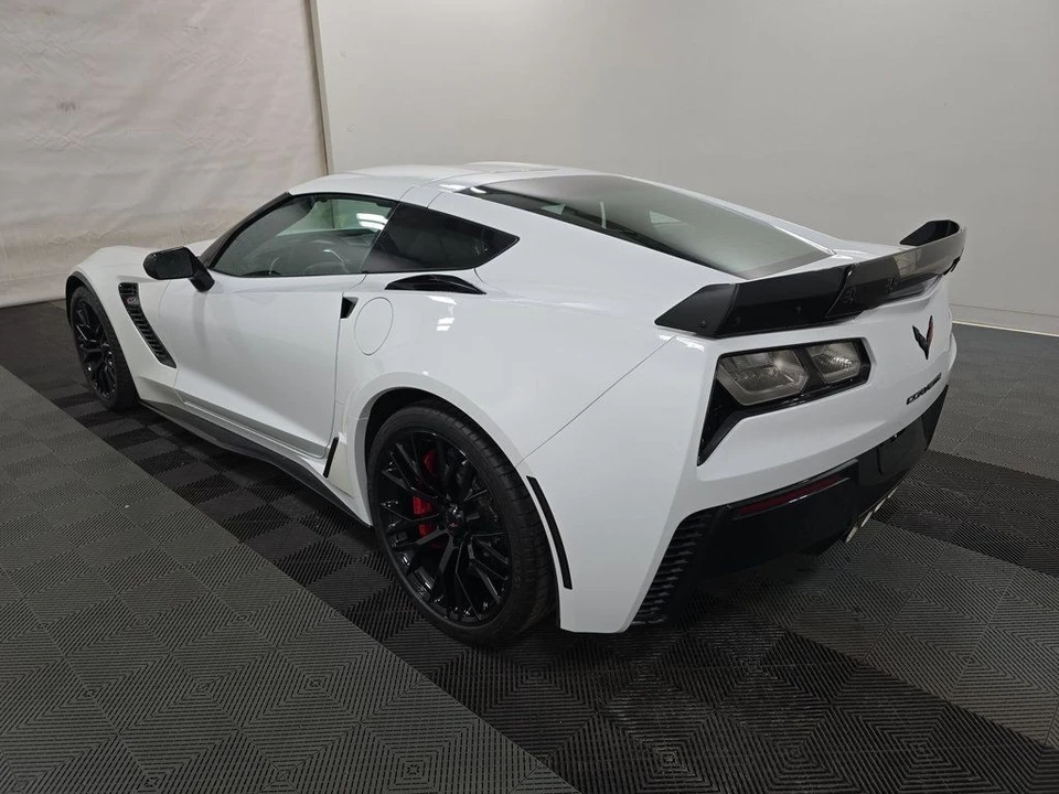 2017 Chevrolet Corvette C7 Z06 - Image 3 of 5