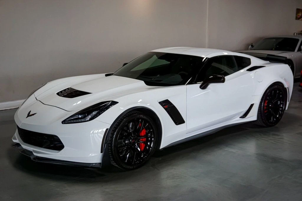 2017 Chevrolet Corvette C7 Z06 - Image 5 of 12