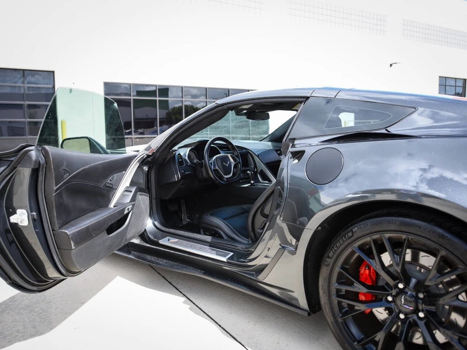 2017 Chevrolet Corvette C7 Z06 - Image 13 of 17