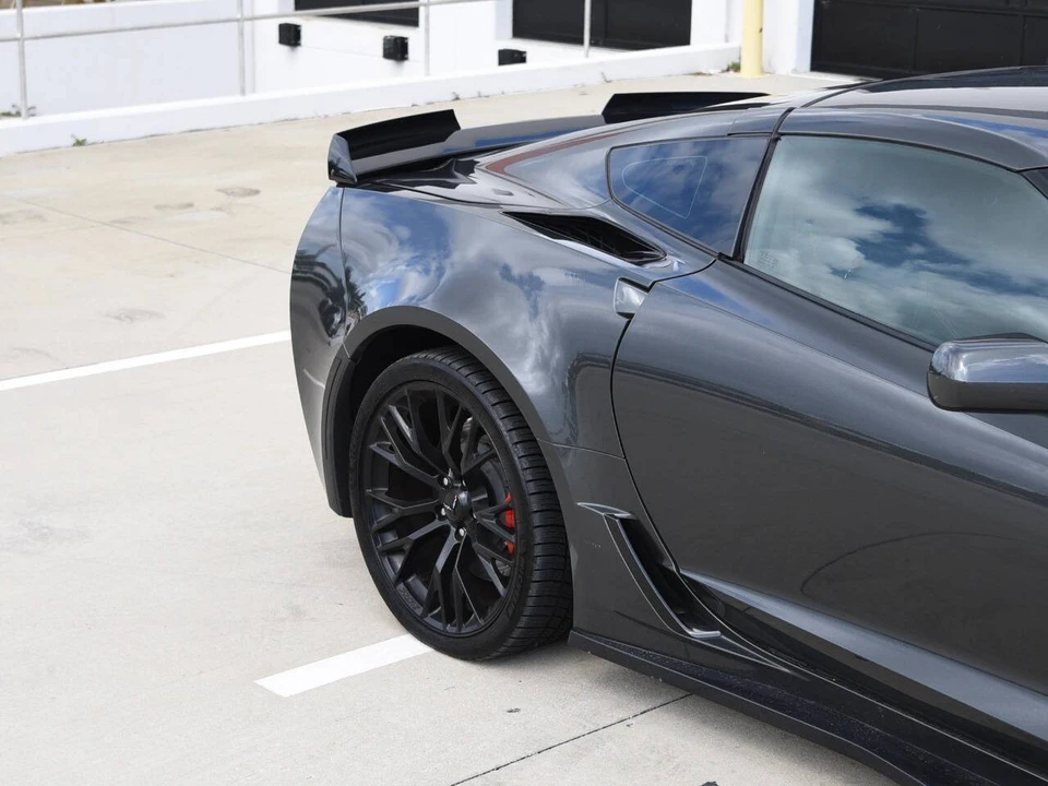 2017 Chevrolet Corvette C7 Z06 - Image 11 of 17