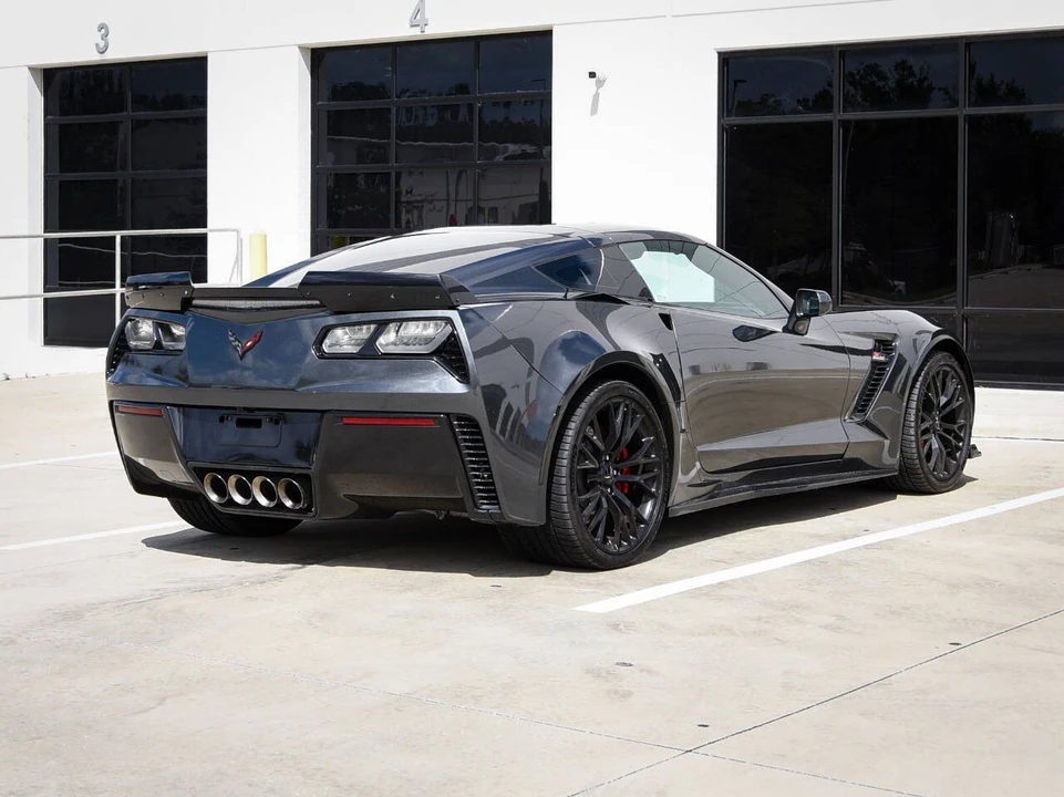 2017 Chevrolet Corvette C7 Z06 - Image 8 of 17