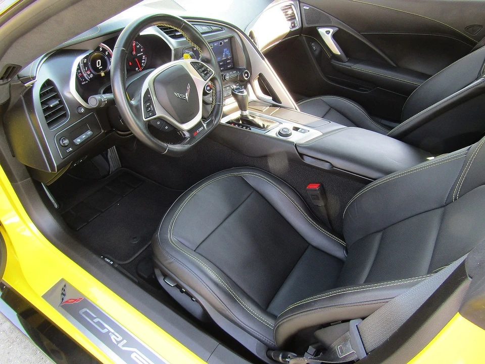 2017 Chevrolet Corvette C7 Z06 - Image 10 of 25